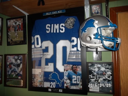 Helmet Wall Mount