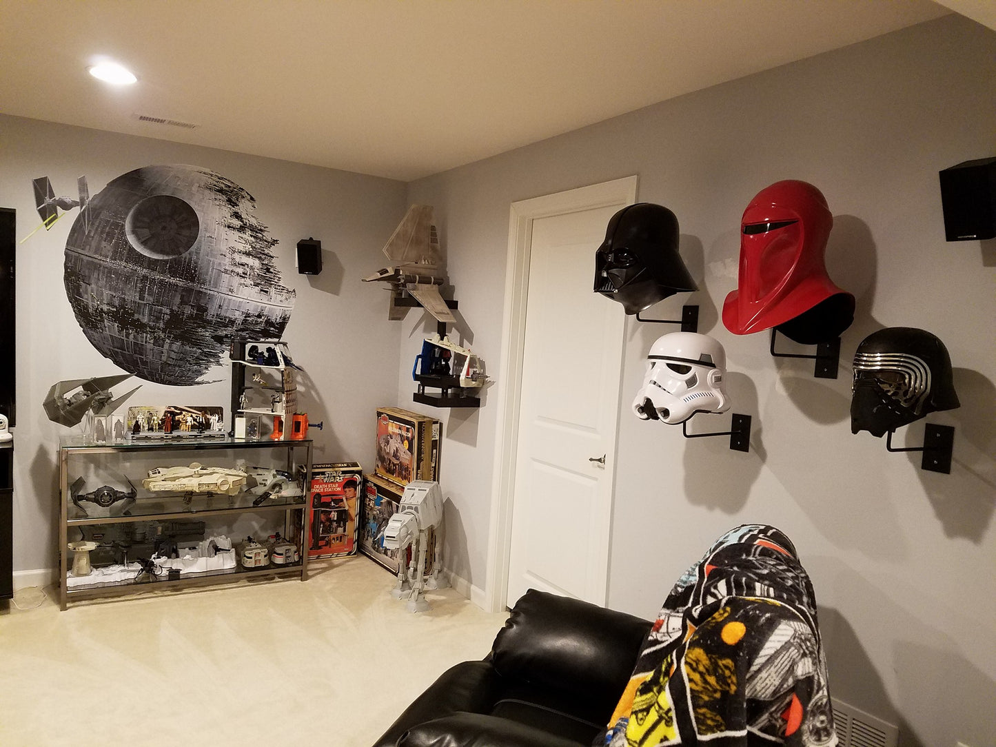 Helmet Wall Mount
